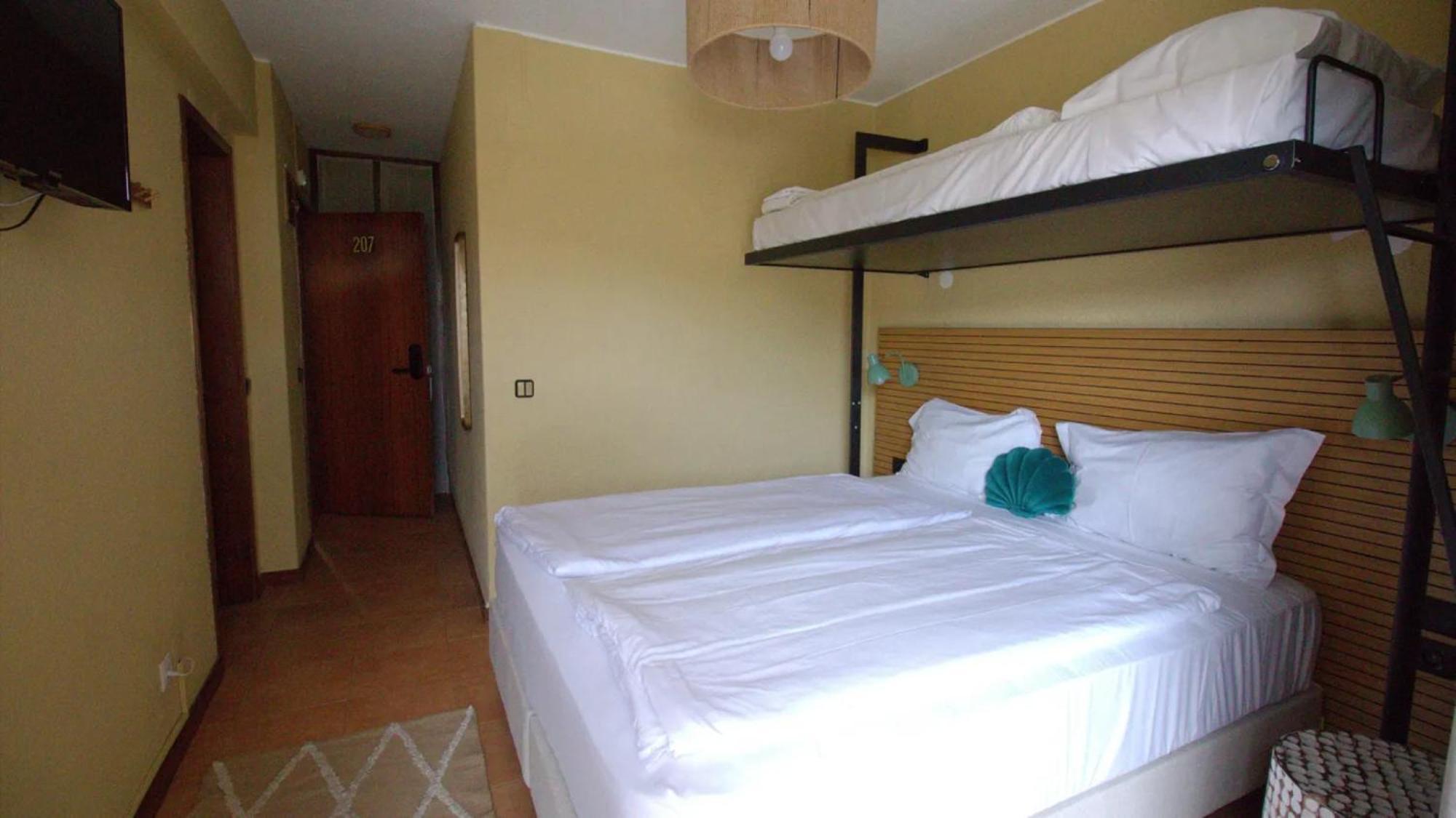 Wot Sintra Ocean Hotel Азеняс до Мар Екстериор снимка
