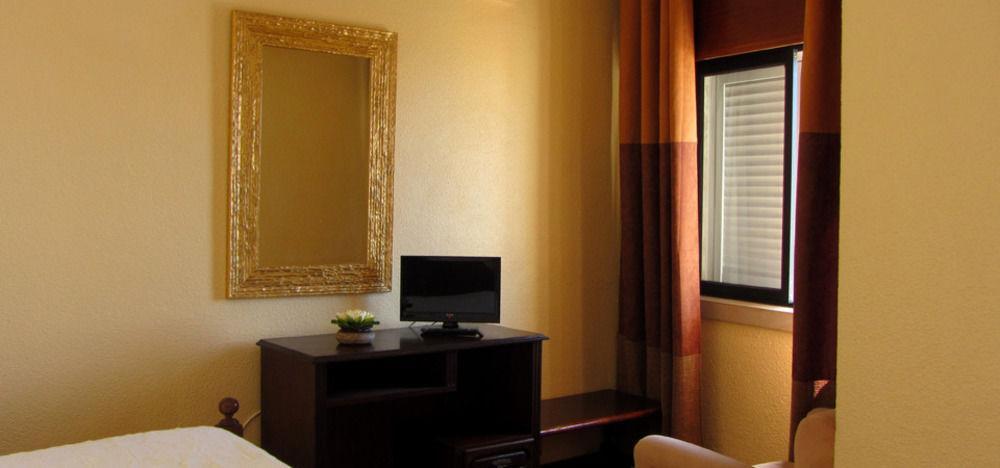 Wot Sintra Ocean Hotel Азеняс до Мар Екстериор снимка